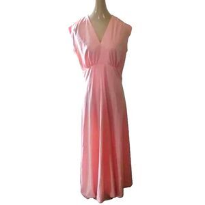 1970s Vintage Peach Polyester Maxi Dress, 40 Inch Bust